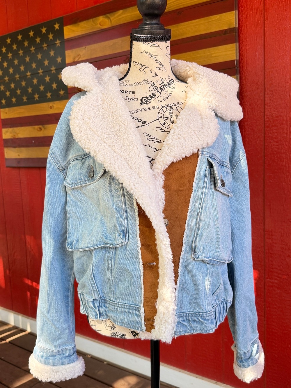 We The Free Sherpa-Lined Hooded Denim Jacket – Medium - Picture 3 of 5